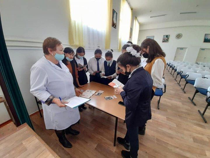 "Ерте жүктіліктен сақтану, алдын алу жолдары" тақырыбында қыздар жиналысы